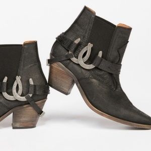 Free people luck lady ankle boots, size 7 NEW